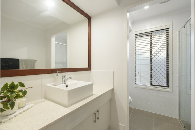 Photo - 6 Iowa Court, Oxenford QLD 4210 - Image 18