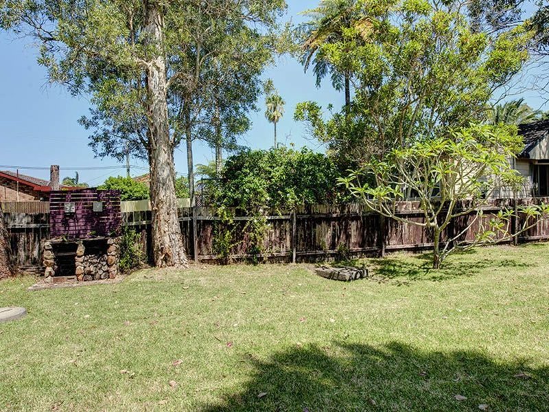 Photo - 6 Irene Crescent, Soldiers Point NSW 2317 - Image 16