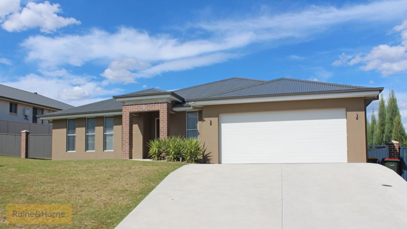 6 Ironbark Close, Kelso NSW 2795