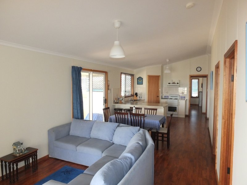 Photo - 6 Islesworth Street, North Beach SA 5556 - Image 3