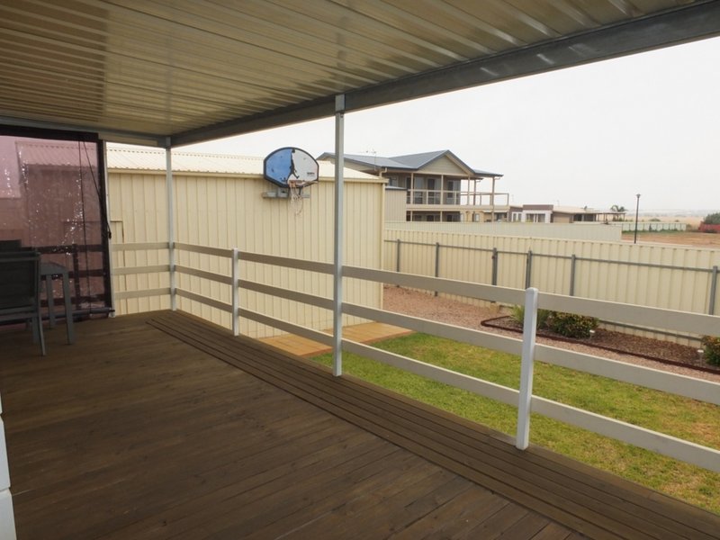 Photo - 6 Islesworth Street, North Beach SA 5556 - Image 15