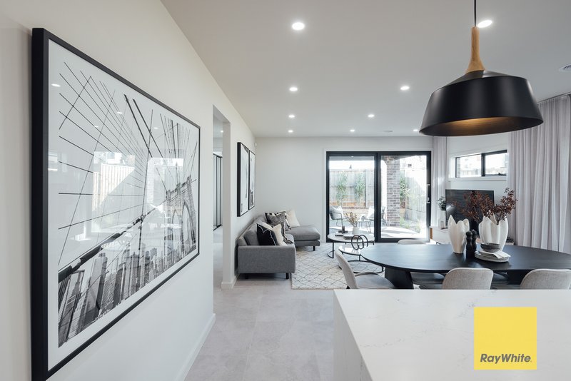 Photo - 6 Isola Mews, Tarneit VIC 3029 - Image 5