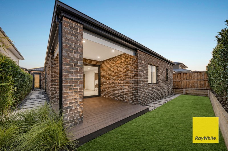 Photo - 6 Isola Mews, Tarneit VIC 3029 - Image 16