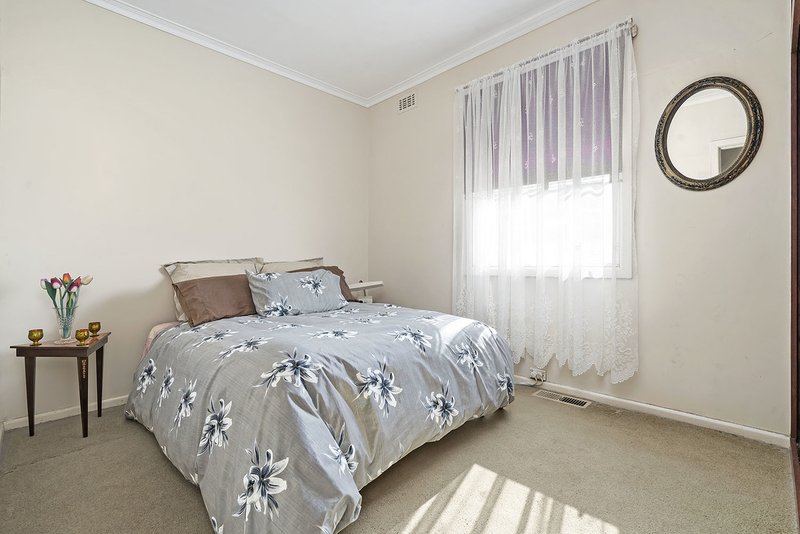 Photo - 6 Ivy Street, Cheltenham VIC 3192 - Image 8