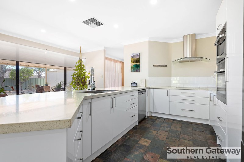 Photo - 6 Jabiru Close, Huntingdale WA 6110 - Image 16