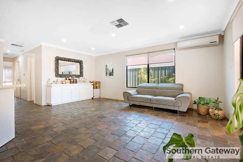 Photo - 6 Jabiru Close, Huntingdale WA 6110 - Image 19