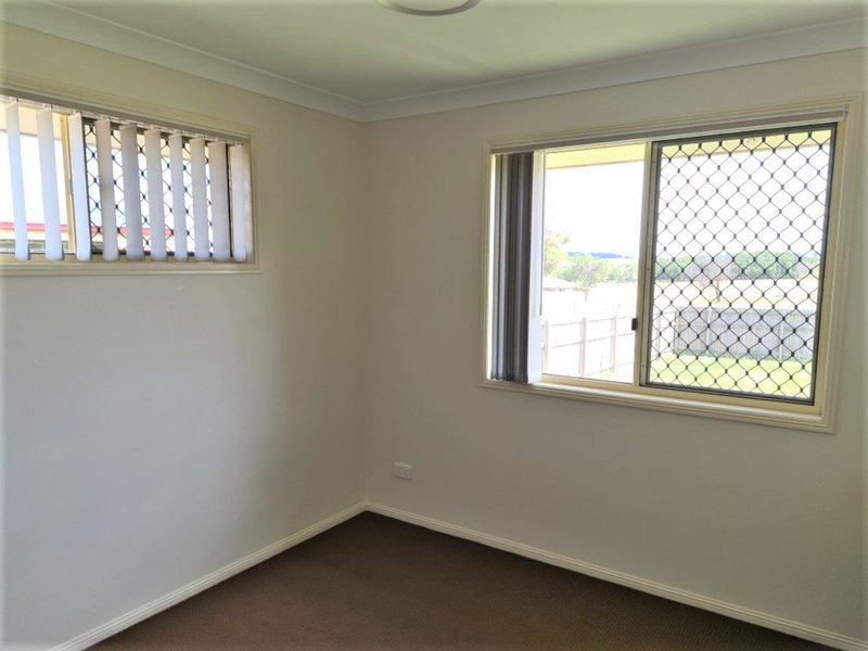 Photo - 6 Jacaranda Avenue, Kingaroy QLD 4610 - Image 7