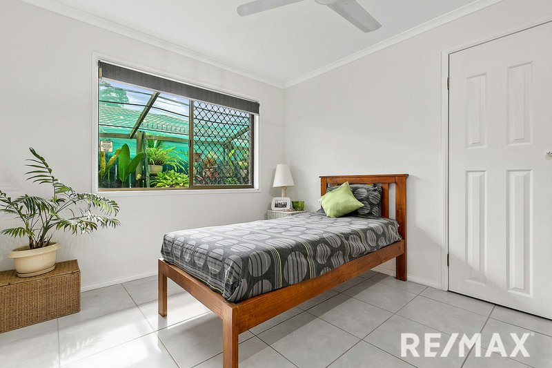 Photo - 6 Jacklin Close, Point Vernon QLD 4655 - Image 12