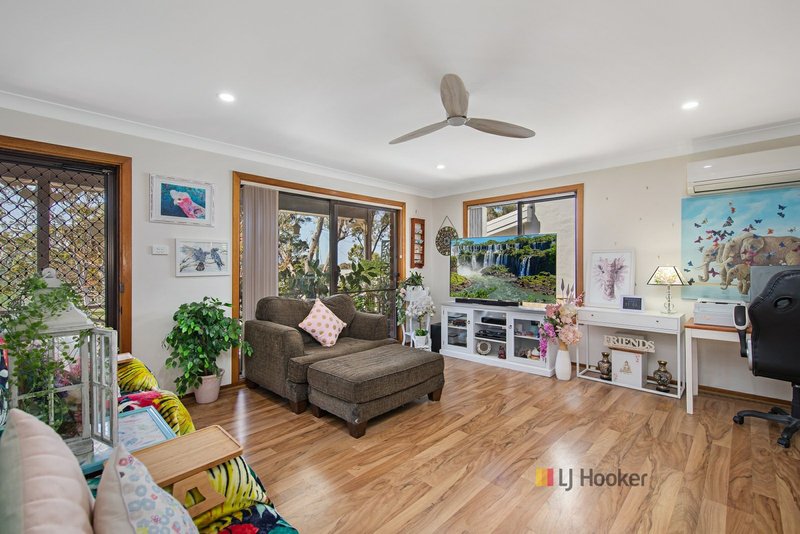 Photo - 6 Jacqueline Avenue, Gorokan NSW 2263 - Image 6