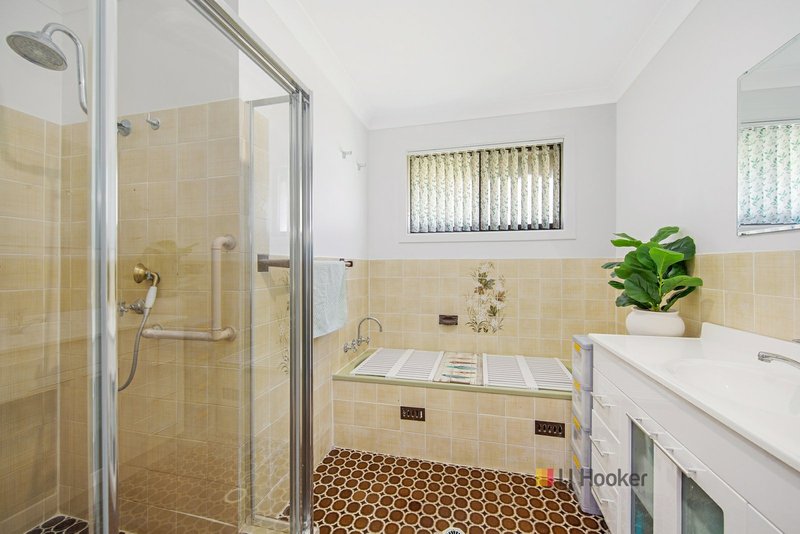 Photo - 6 Jacqueline Avenue, Gorokan NSW 2263 - Image 8