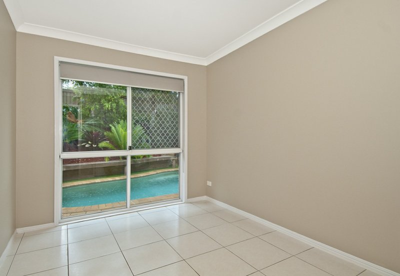 Photo - 6 Jager Place, Edens Landing QLD 4207 - Image 12