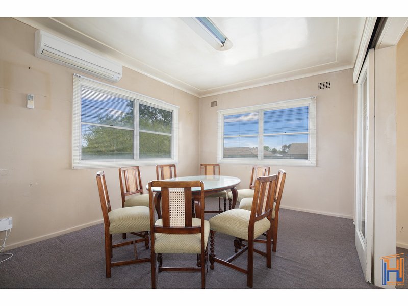 Photo - 6 James Avenue, Armidale NSW 2350 - Image 4