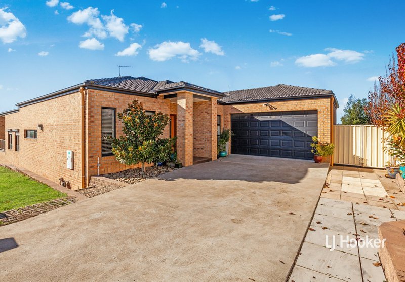 Photo - 6 James Close, Kilmore VIC 3764 - Image 1