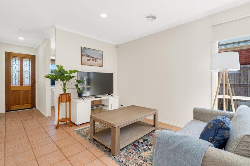 Photo - 6 Jamieson Close, Roxburgh Park VIC 3064 - Image 7