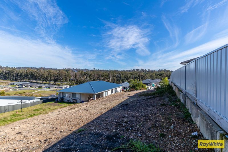 Photo - 6 Jardine Road, Sunshine Bay NSW 2536 - Image 13