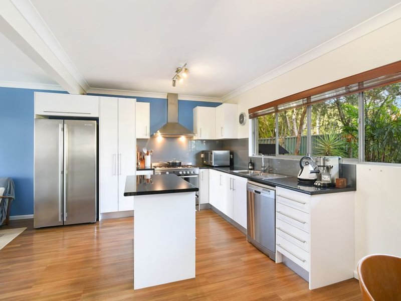 Photo - 6 Jasmine Close, Canton Beach NSW 2263 - Image 7