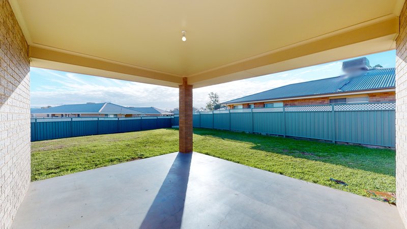 Photo - 6 Javea Close, Dubbo NSW 2830 - Image 9