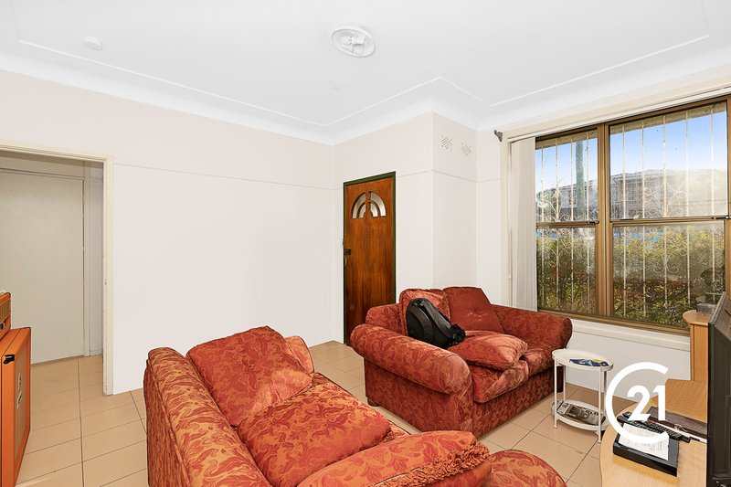 Photo - 6 Jean Street, Seven Hills NSW 2147 - Image 4