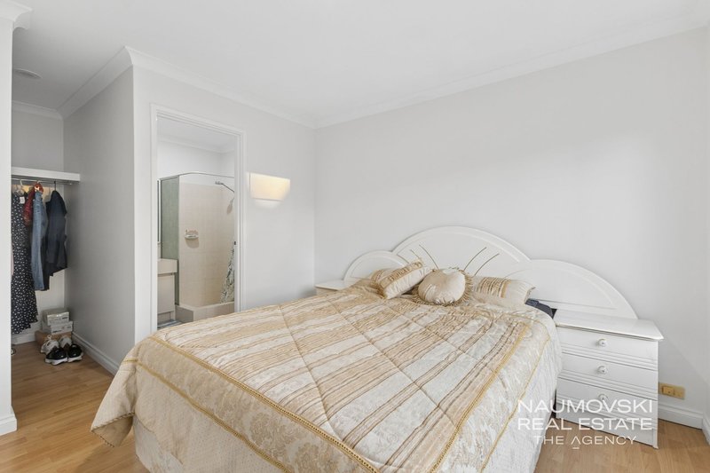 Photo - 6 Jefferson Drive, Marangaroo WA 6064 - Image 16