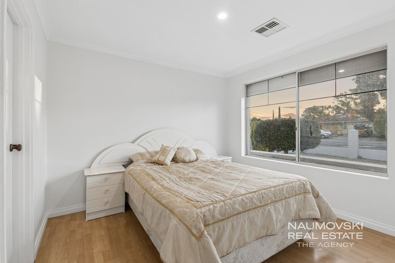 Photo - 6 Jefferson Drive, Marangaroo WA 6064 - Image 17