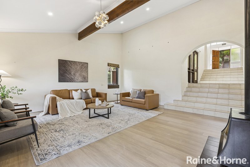 Photo - 6 Jennifer Avenue, Bellevue Heights SA 5050 - Image 4