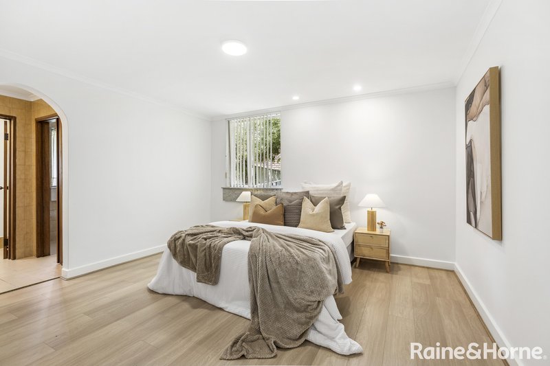 Photo - 6 Jennifer Avenue, Bellevue Heights SA 5050 - Image 11