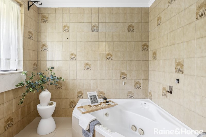 Photo - 6 Jennifer Avenue, Bellevue Heights SA 5050 - Image 23