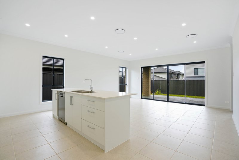 Photo - 6 Jerome Street, Leppington NSW 2179 - Image 2