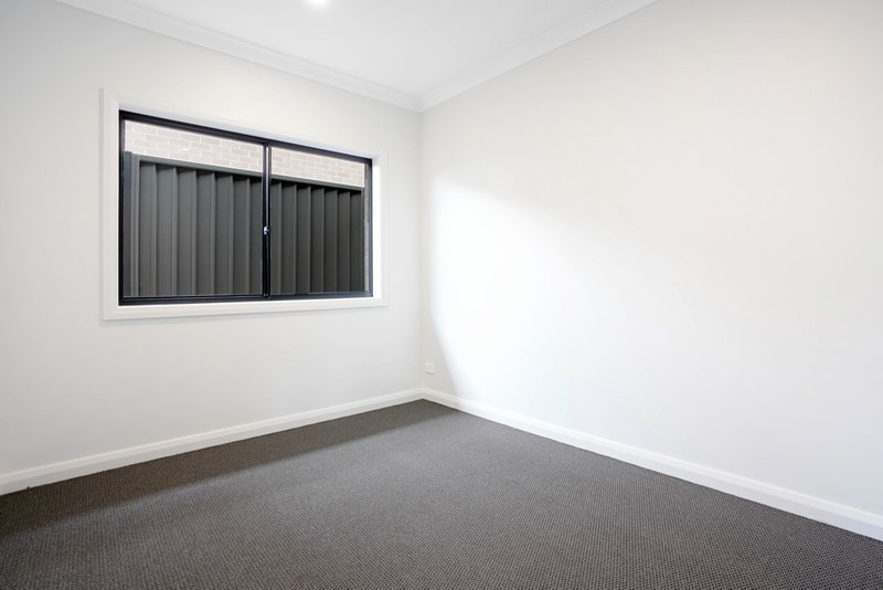 Photo - 6 Jerome Street, Leppington NSW 2179 - Image 6