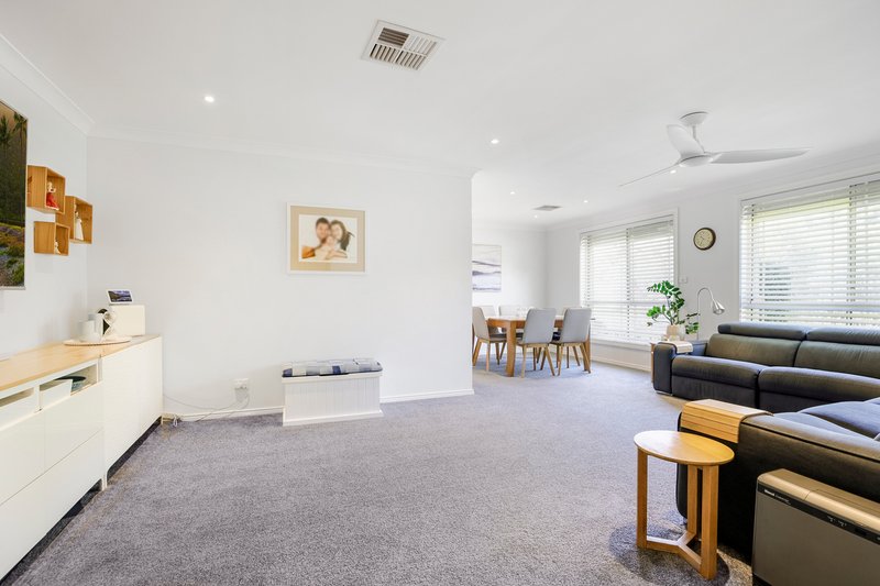 Photo - 6 Jessup Place, Glenmore Park NSW 2745 - Image 4