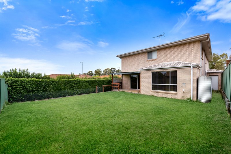 Photo - 6 Jindalee Place, Glenmore Park NSW 2745 - Image 12