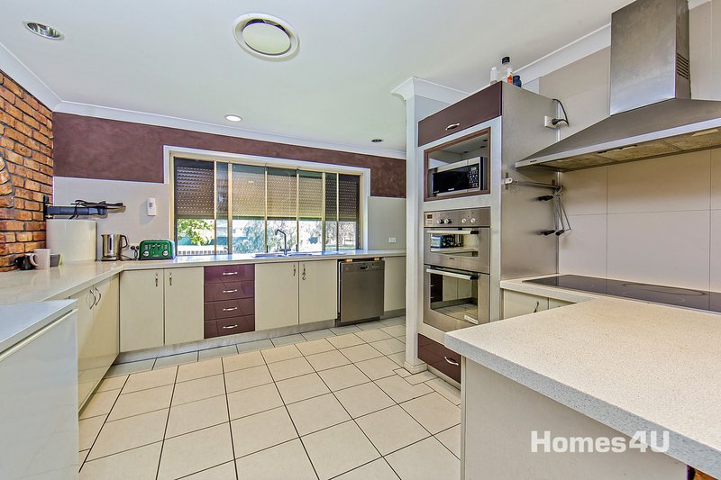 Photo - 6 Joan St , Deception Bay QLD 4508 - Image 7