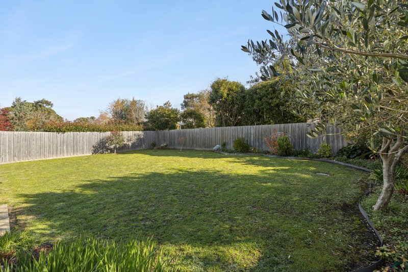 Photo - 6 Jones Court, Woodend VIC 3442 - Image 19