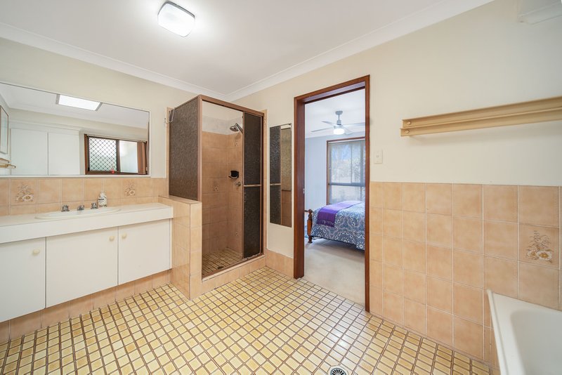 Photo - 6 Jonquil Street, Daisy Hill QLD 4127 - Image 9