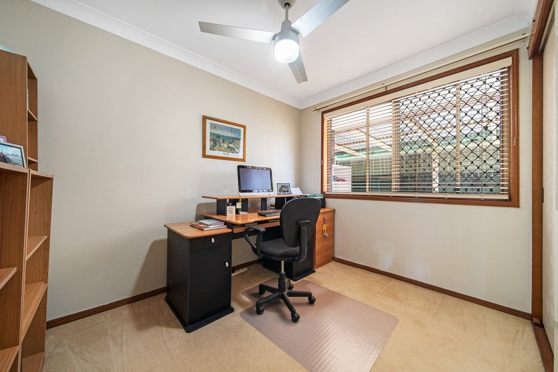 Photo - 6 Jonquil Street, Daisy Hill QLD 4127 - Image 10