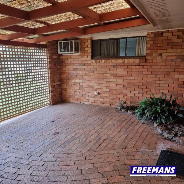 Photo - 6 Joseph Street, Kingaroy QLD 4610 - Image 2