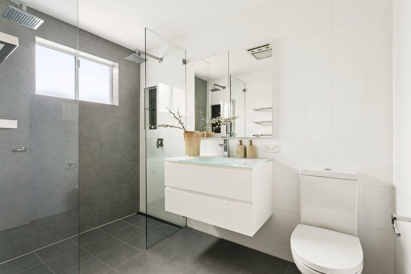 Photo - 6 Junior Street, Leichhardt NSW 2040 - Image 9