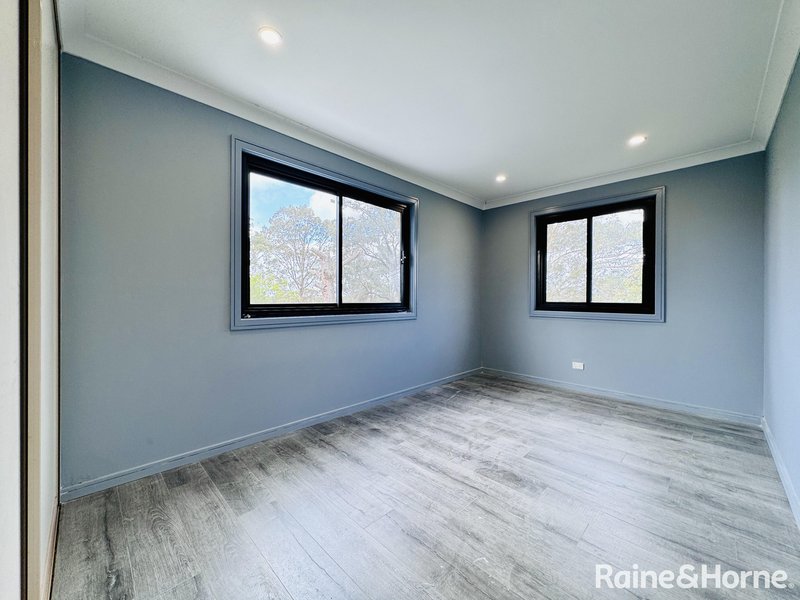 Photo - 6 Kable Road, Bradbury NSW 2560 - Image 11