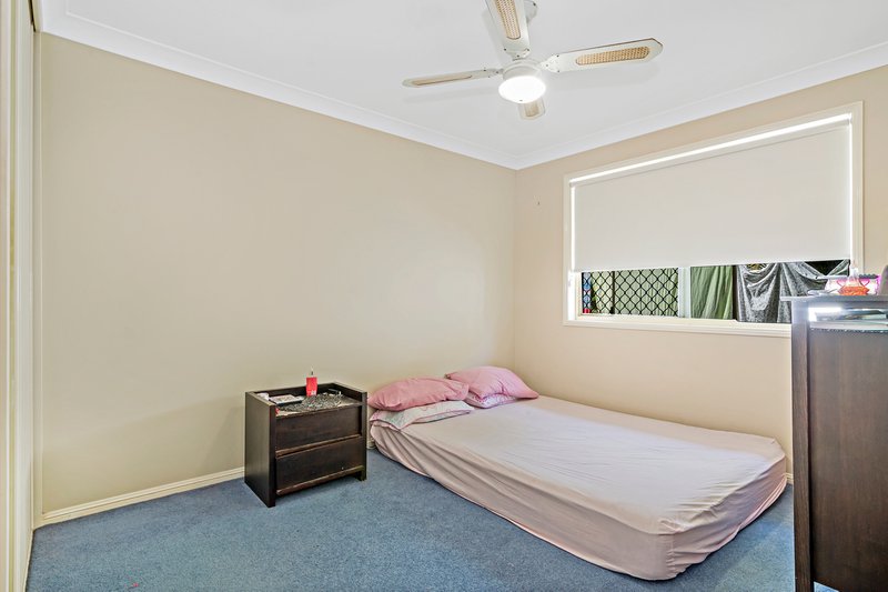 Photo - 6 Kalamunda Street, North Lakes QLD 4509 - Image 11