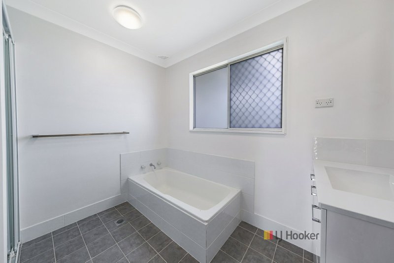 Photo - 6 Kalani Street, Budgewoi NSW 2262 - Image 5