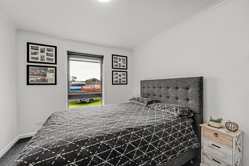 Photo - 6 Kalimna Crescent, Mount Gambier SA 5290 - Image 7