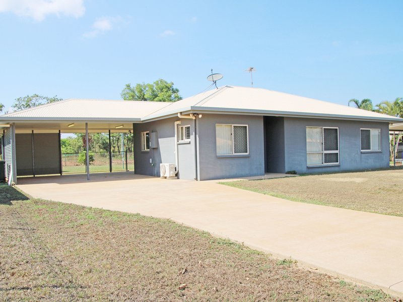 Photo - 6 Kanthin Road, Weipa QLD 4874 - Image 2