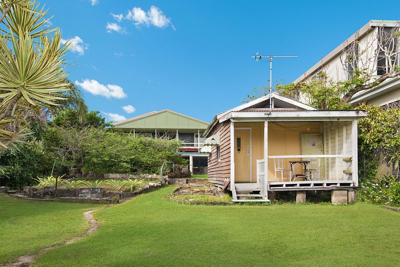 Photo - 6 Kate Street, Alexandra Headland QLD 4572 - Image 12