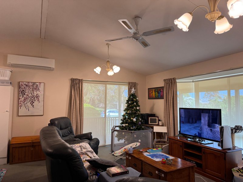 Photo - 6 Katrina Street, Inverloch VIC 3996 - Image 2