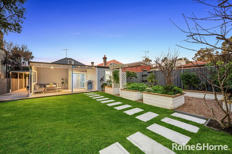 Photo - 6 Kembla Street, Arncliffe NSW 2205 - Image 12