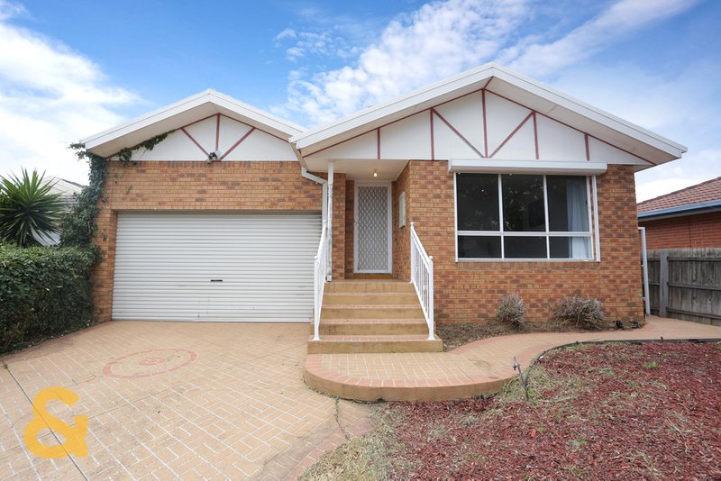 Photo - 6 Kennedy Parade, Roxburgh Park VIC 3064 - Image 2