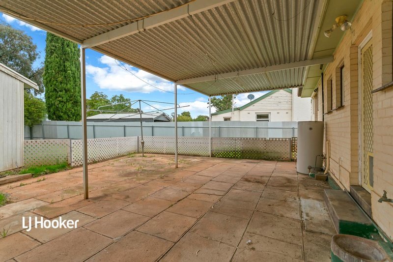 Photo - 6 Kenner Street, Elizabeth Downs SA 5113 - Image 10