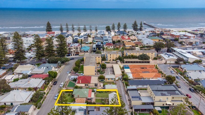 Photo - 6 Kent Street, Henley Beach SA 5022 - Image 1