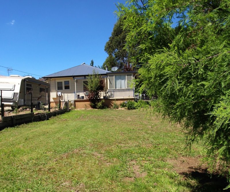 Photo - 6 Kent Street, Tumbarumba NSW 2653 - Image 2