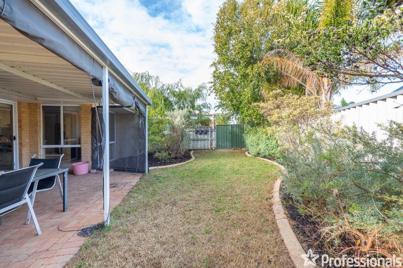 Photo - 6 Kentia Close, Warnbro WA 6169 - Image 10